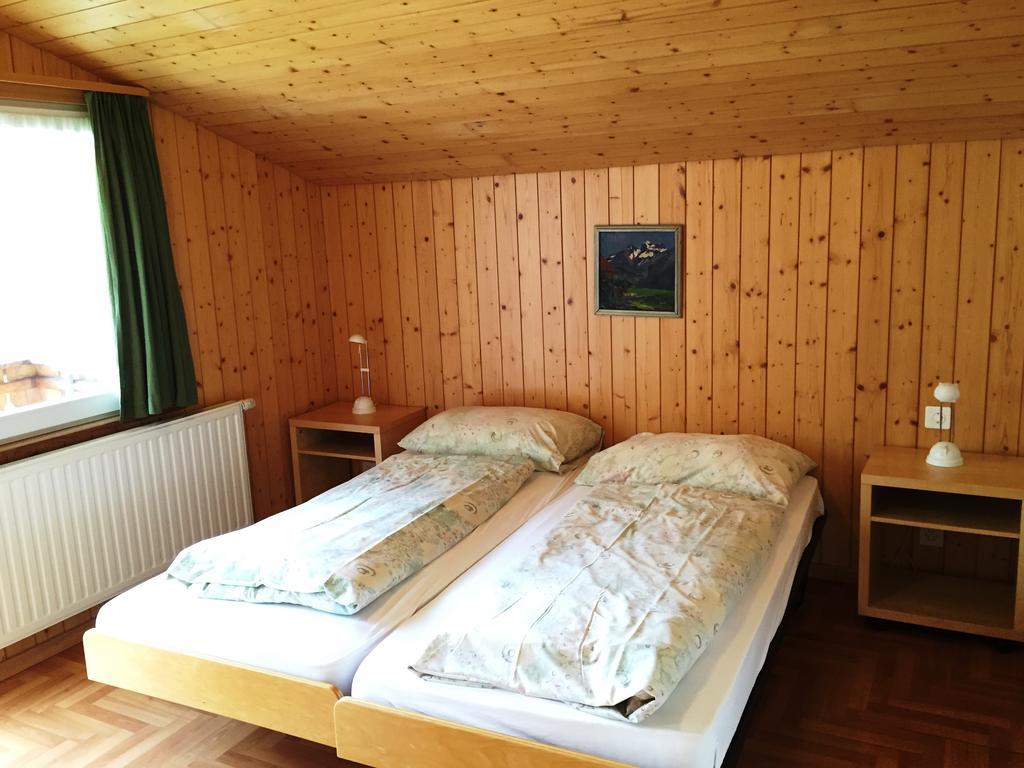 Chalet-Hotel Adler AG Kandersteg Zimmer foto